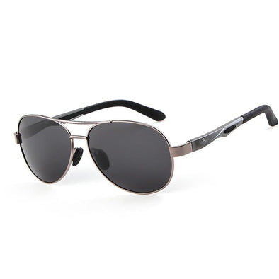 Men's Retro Pilot-Style Polarized Sunglasses - Light Grey & Silver